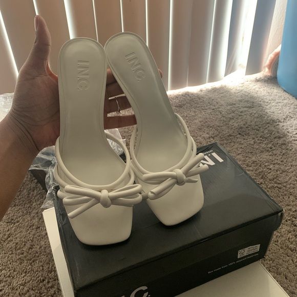 INC International Concepts Shoes - INC International Concepts White Bow Mules